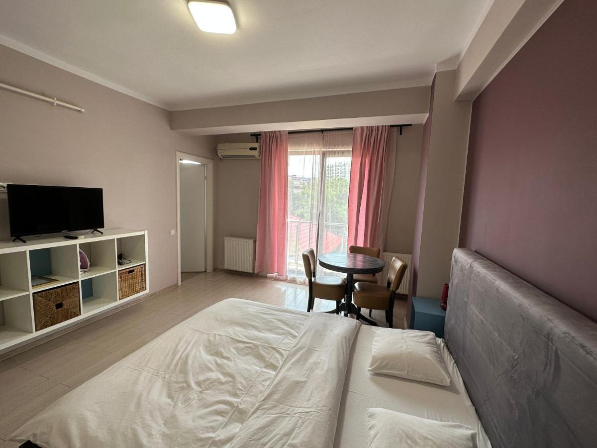 Central Studio Vitan Mall Bukurešť Exteriér fotografie