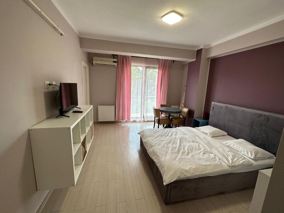 Central Studio Vitan Mall Bukurešť Exteriér fotografie