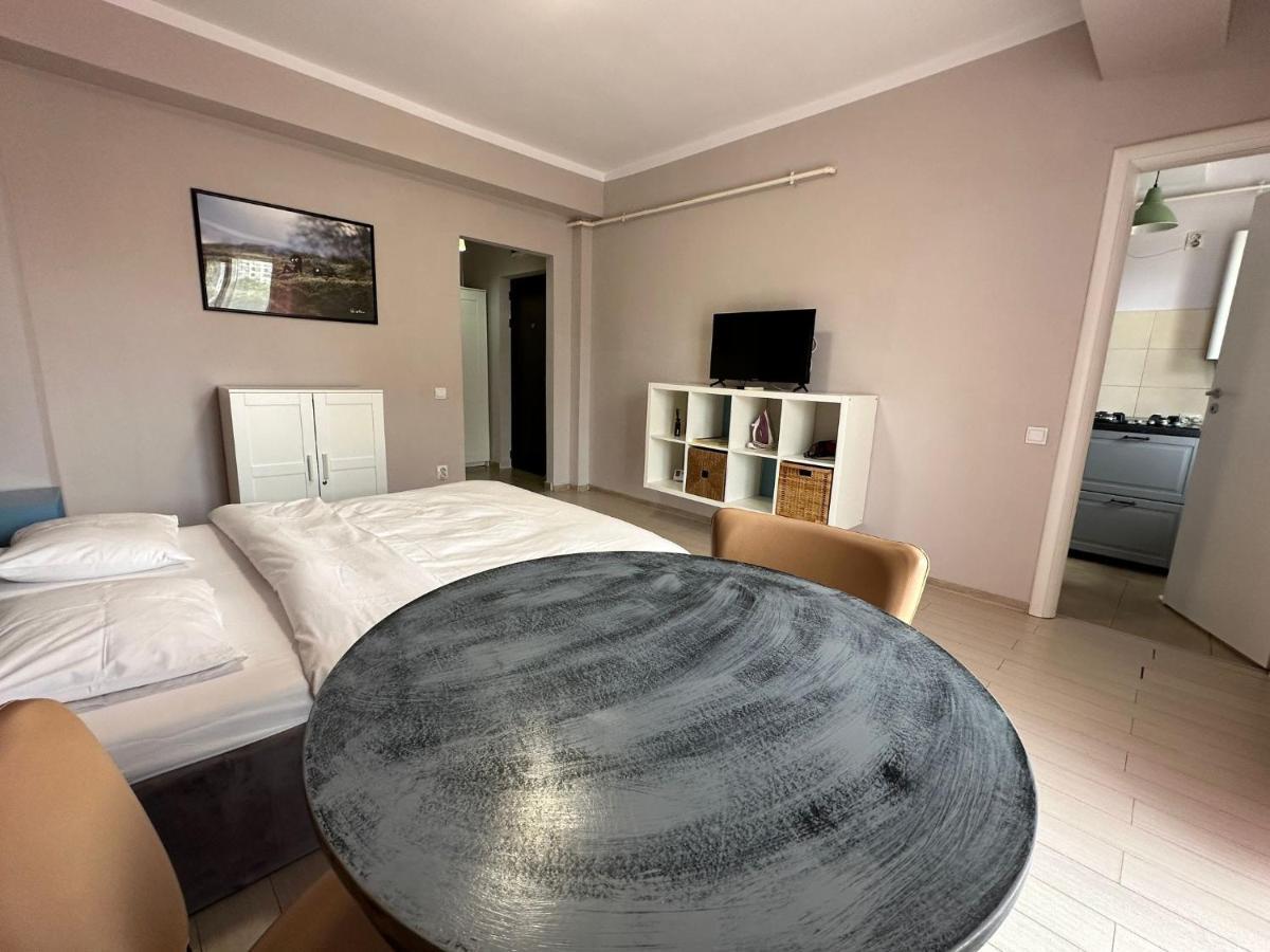 Central Studio Vitan Mall Bukurešť Exteriér fotografie