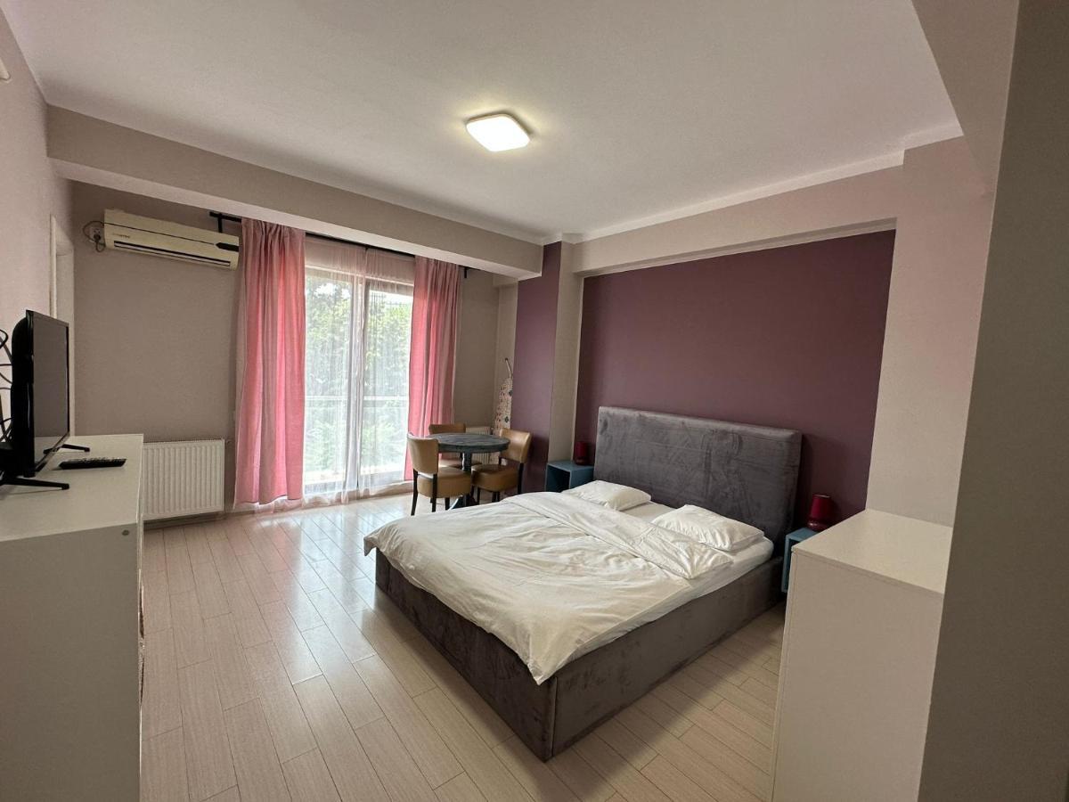Central Studio Vitan Mall Bukurešť Exteriér fotografie