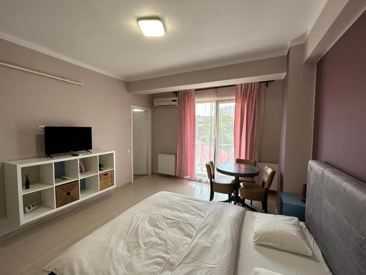 Central Studio Vitan Mall Bukurešť Exteriér fotografie